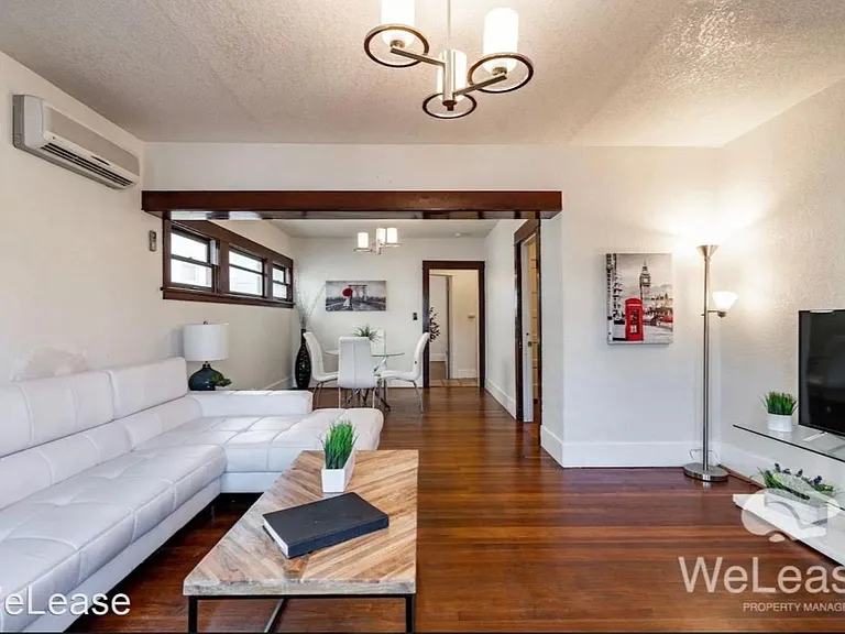 141 W Ivy St #141 — Photo 1
