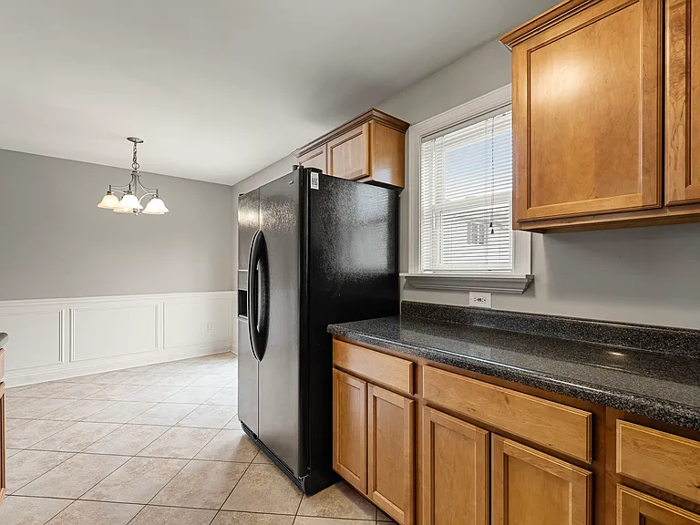 412 N Grainger Ln — Photo 19