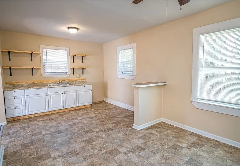 231 Cactus St #A — Photo 9