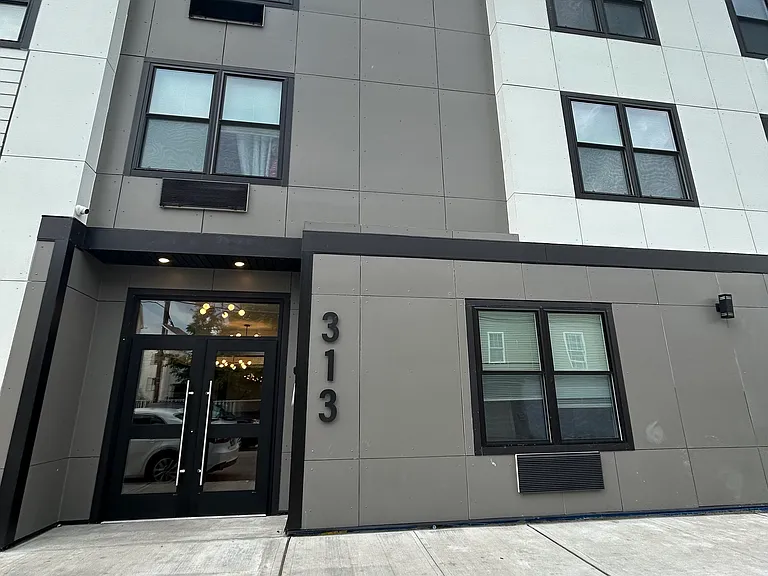 313 Summer St #101 — Photo 1