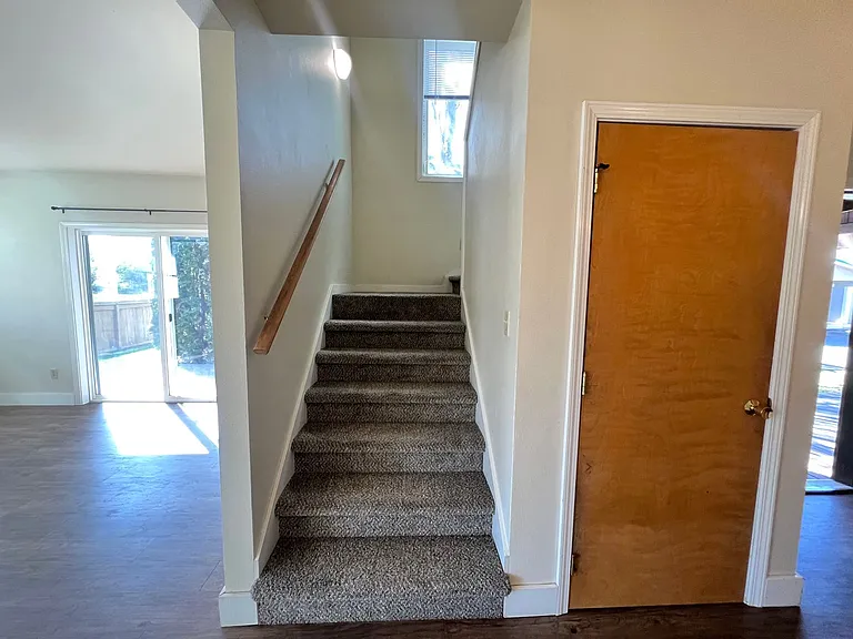 1308 N Brooklane St — Photo 5