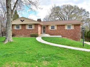106 Charterwood Dr, Pittsburgh, PA