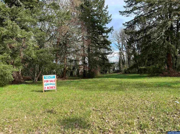 29th Ave, Sweet Home, OR 97386