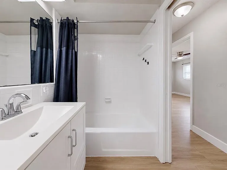 1729 Bikini Ct — Photo 32