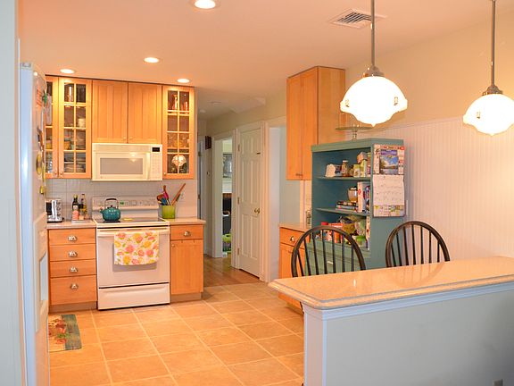 Breakfast bar included