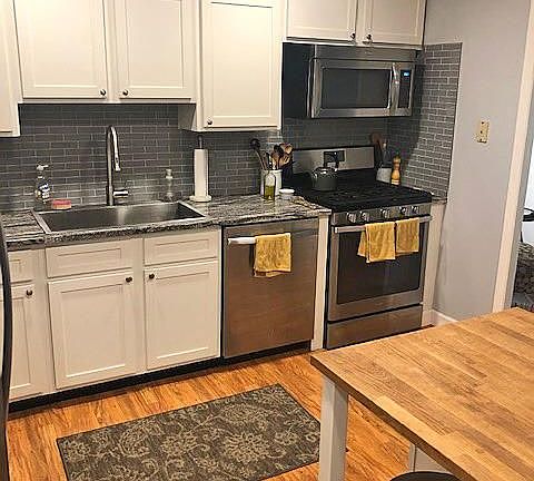 5th image of 2312 N Circle Dr