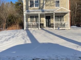 4 Charles Ln, Amherst, MA 01002