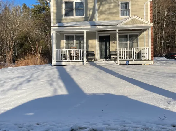 4 Charles Ln, Amherst, MA 01002