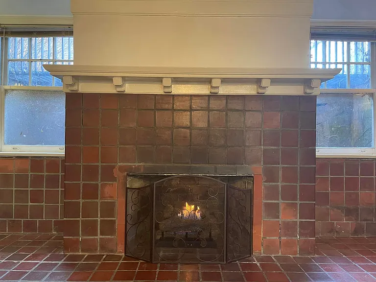 2232 Parkwood Ave #B-1 — Photo 3