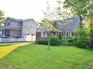 415 Flint St, Staten Island, NY 10306