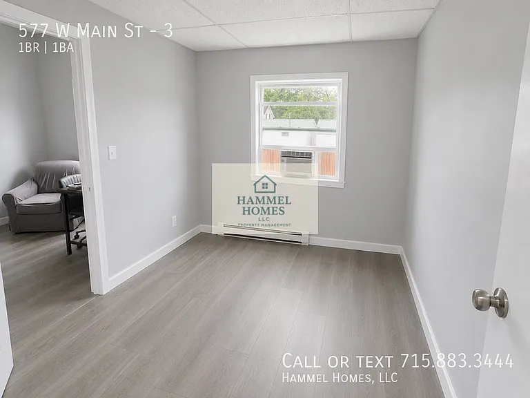 577 Main St W #3 — Photo 6