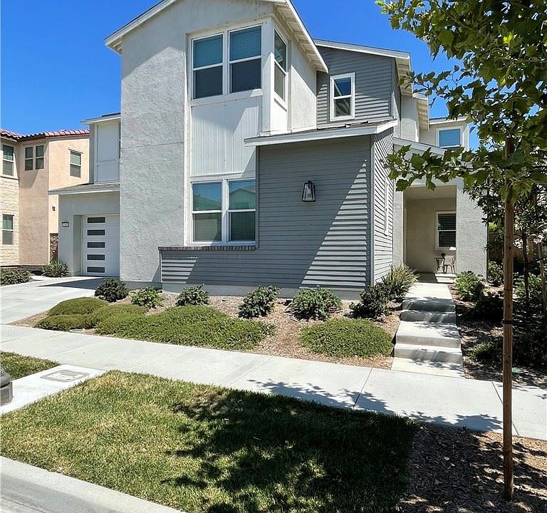 1st image of 2583 E Clara Ln