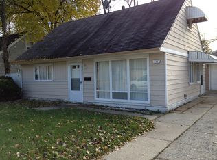 225 Arrowhead St, Park Forest, IL 60466