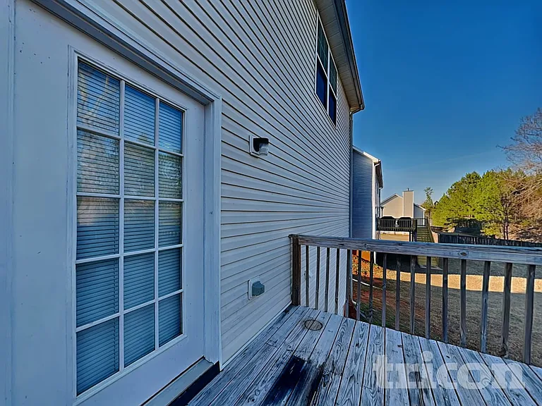180 Prince Edward Way — Photo 21