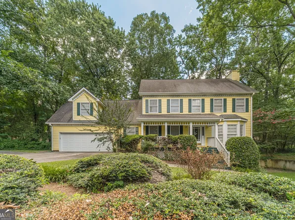 1576 Isham Dr, Lawrenceville, GA 30046