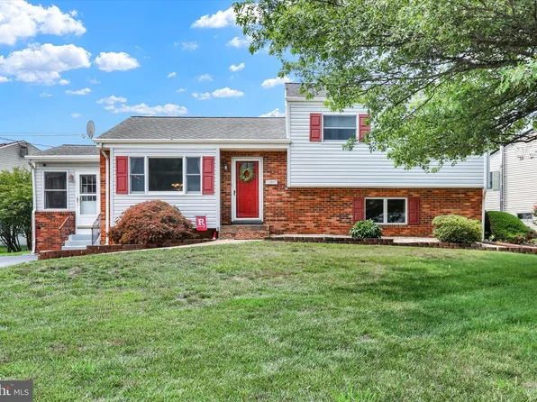 2 Dorothy Dr, Hamilton, NJ 08610