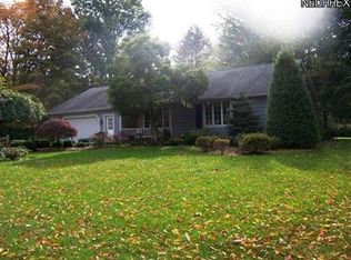 6558 Chapel Rd, Madison, OH 44057