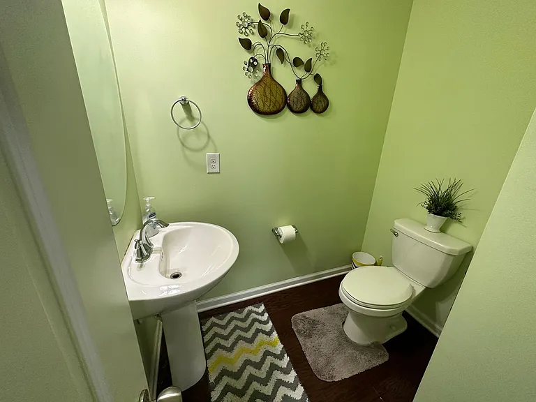 137 Sequoia St — Photo 9