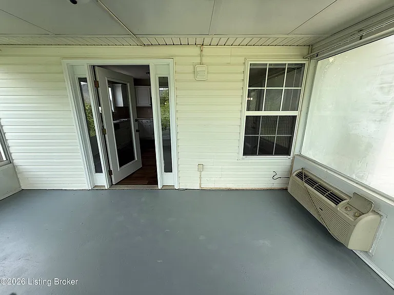 9607 Brooks Bend Rd — Photo 20