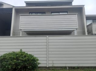 307 Greenmeadow Dr, Goose Creek, SC 29445