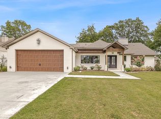 1202 Cardinal Rd, Jonesboro, AR 72401