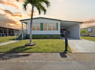 554 Ruth Cir, West Melbourne, FL 32904