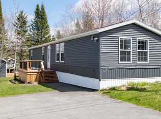 10 Imlah Dr, Middle Sackville, NS B4E2Y3