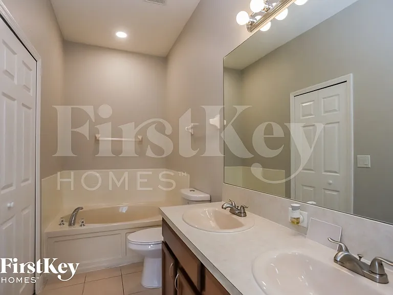 1510 Emerald Hill Way — Photo 8