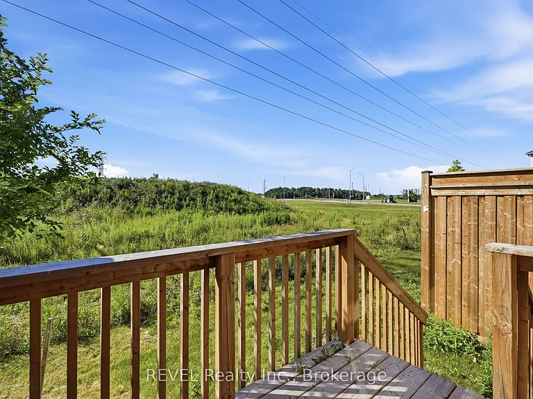 15 Peach St #15 — Photo 31