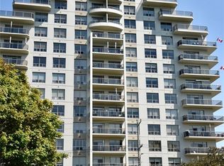 350 Front St N #404, Sarnia, ON N7T 0A1