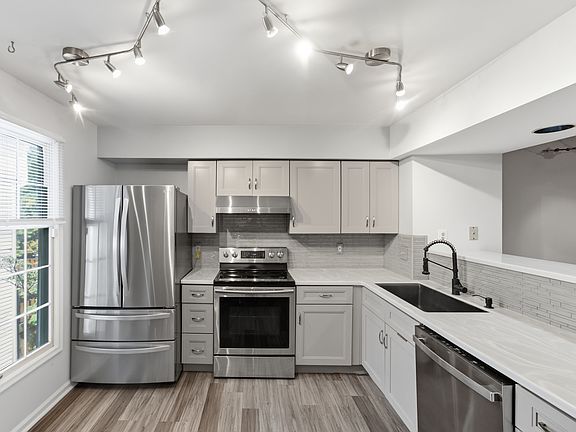 2nd image of 5028 9th St S