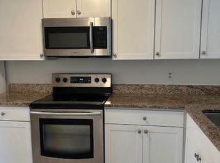 104 Capri Isles Blvd APT 204, Venice, FL 34292