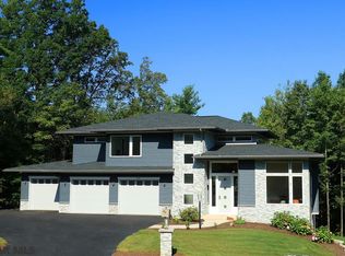 231 Treetops Dr, State College, PA 16801