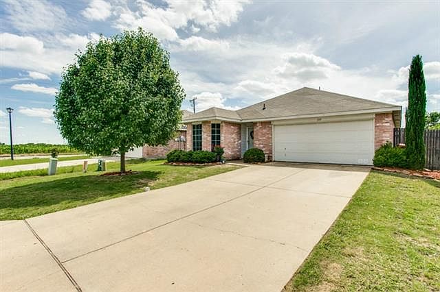 1st image of 1717 Kelly Ln