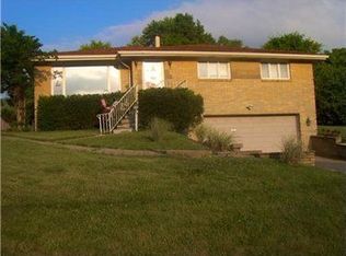 1539 Gilmore Dr, Clairton, PA