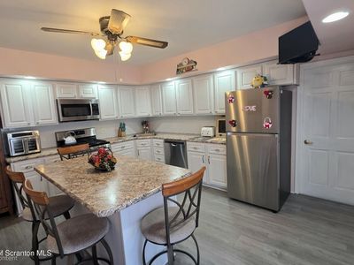 208 W Taylor St, Taylor, PA, 18517