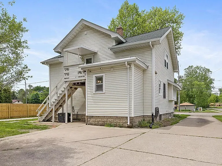 3350 Byron Center Ave SW — Photo 13