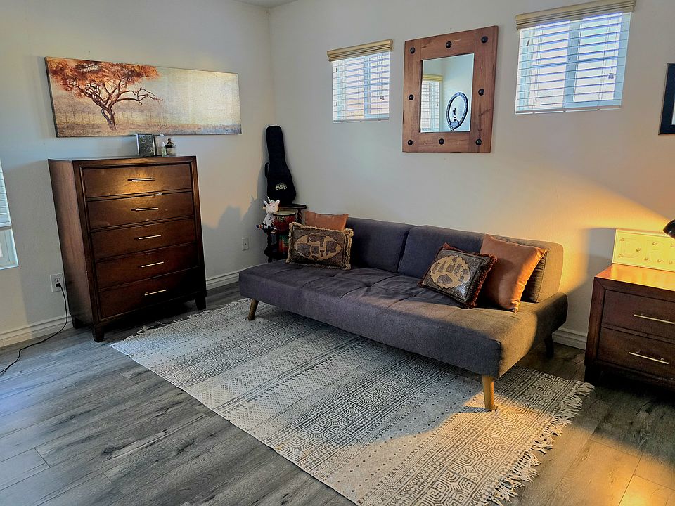 1st image of 62821 Kitetail Dr