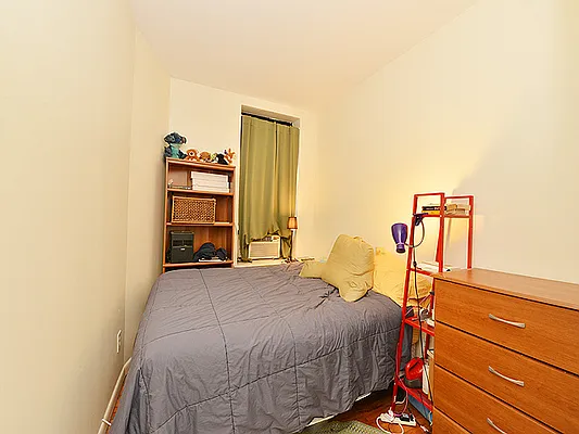 Rented by Cooper & Cooper Real Estate | media 26