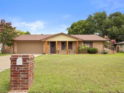 807 Keller Ave, Benbrook, TX, 76126