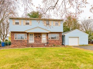 347 Lincoln Blvd, Middlesex, NJ 08846