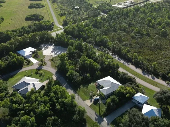 4340 Turtle Trail Ln, Saint James City, FL 33956