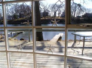10 South Rd, Niantic, CT 06357