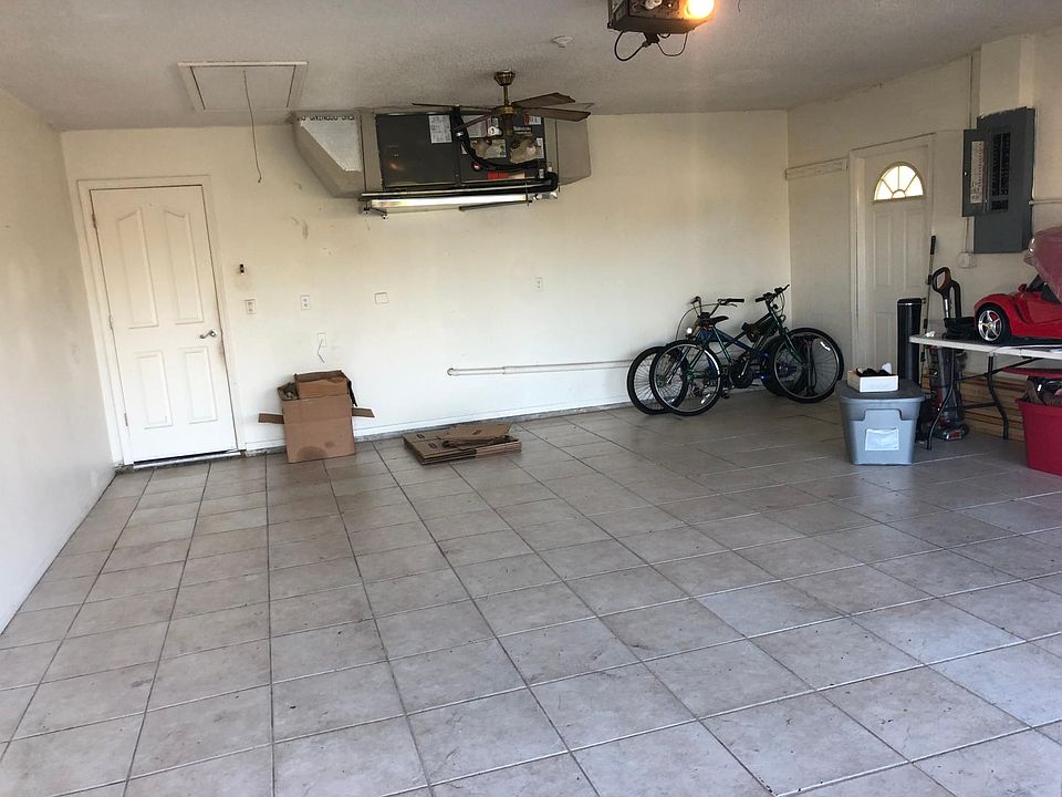 1st image of 440 W Tarpon Blvd NW