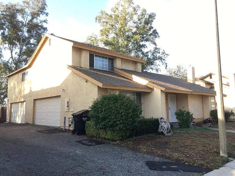 2442 Gehrig St #B — Photo 19
