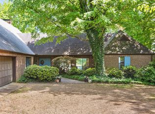 2300 Little Bend Rd, Signal Mountain, TN 37377