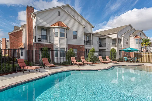 Zachary Parkside Apartments Photo 1