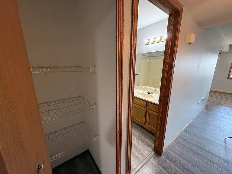 1687 S Riverside Ave #9 — Photo 14