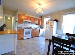 523 Washington St #1, Brookline, MA 02446