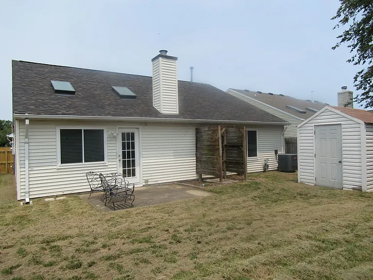 1884 Eunice Ct — Photo 29